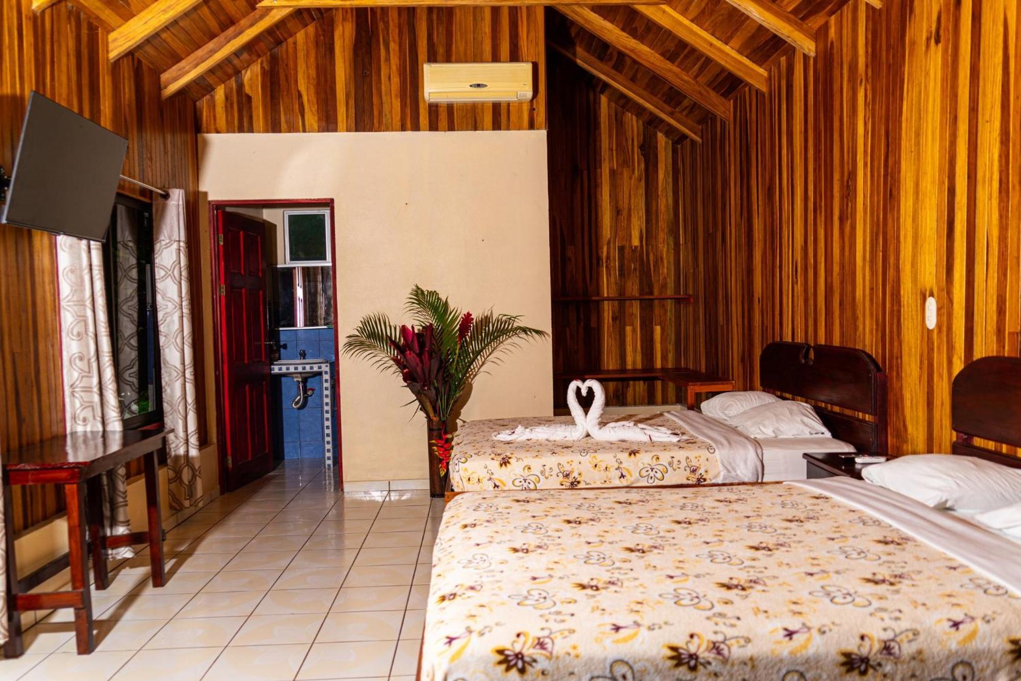 Selvita Lodge Arenal La Fortuna Exteriör bild